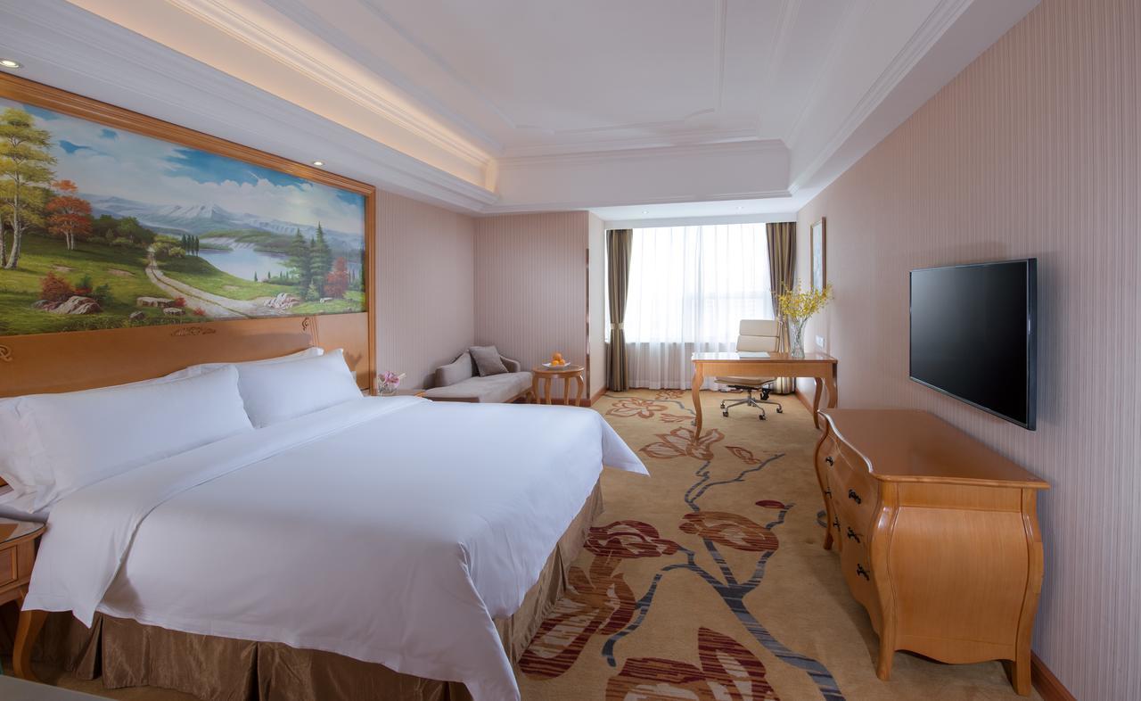 Vienna 3 Best Hotel Wuhan Taibei Road Εξωτερικό φωτογραφία